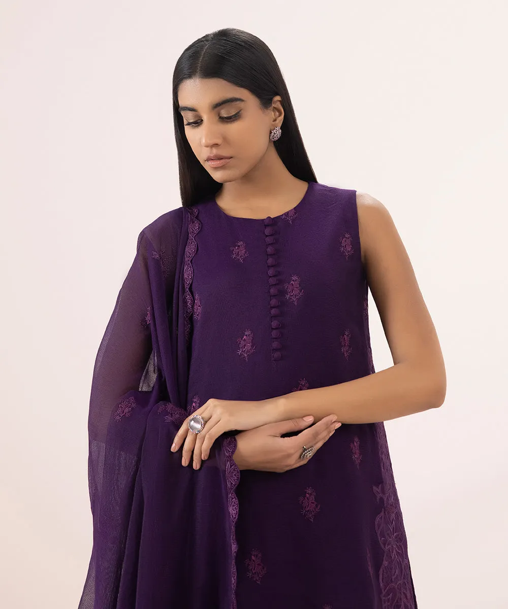 3 Piece - Embroidered Khaddi Net Suit