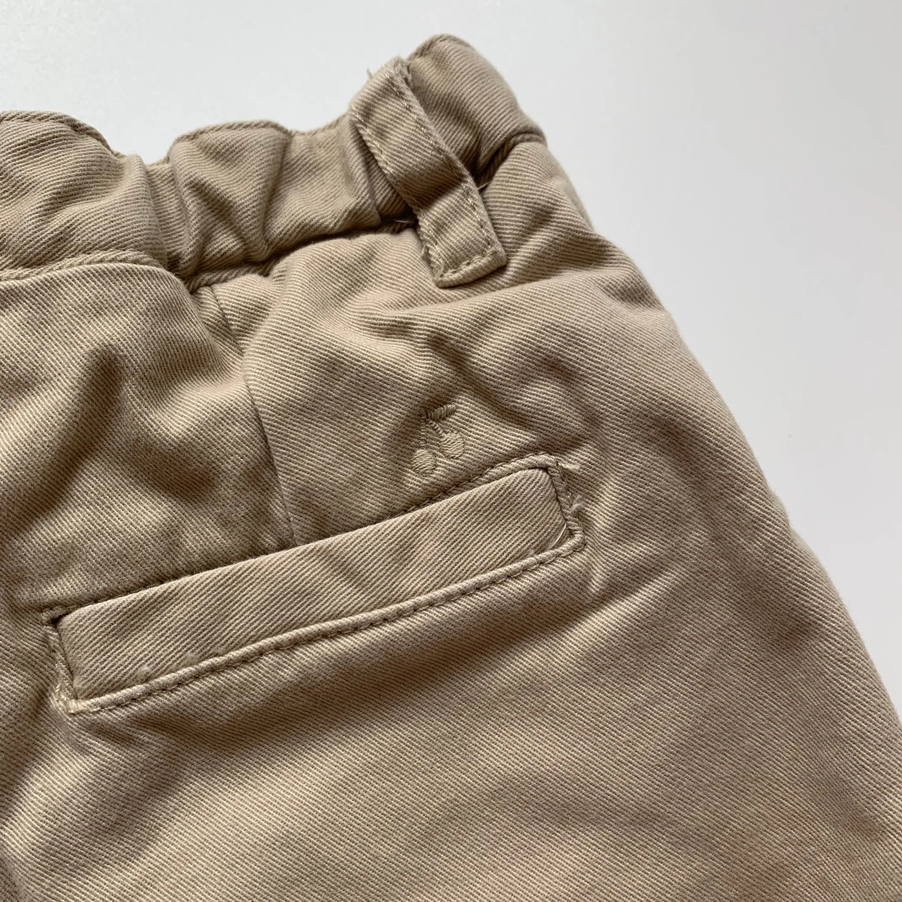 Bonpoint Stone Chino Shorts: 12 Months