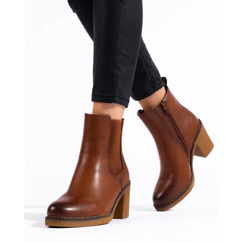 Classic brown Shelovet ankle boots