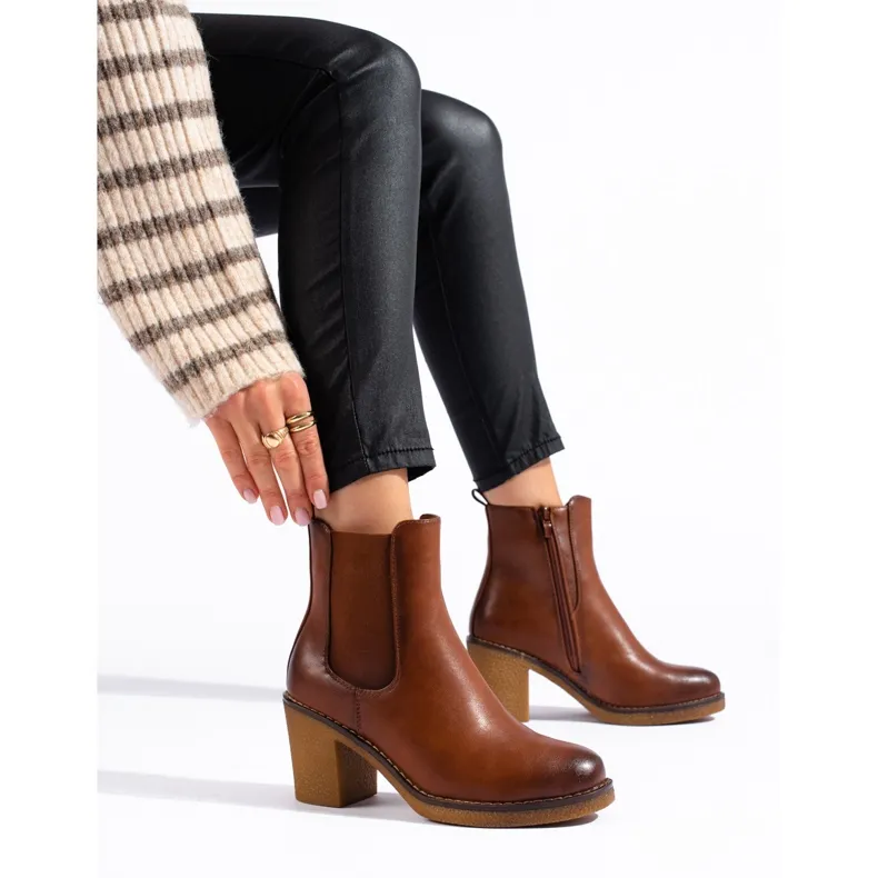 Classic brown Shelovet ankle boots