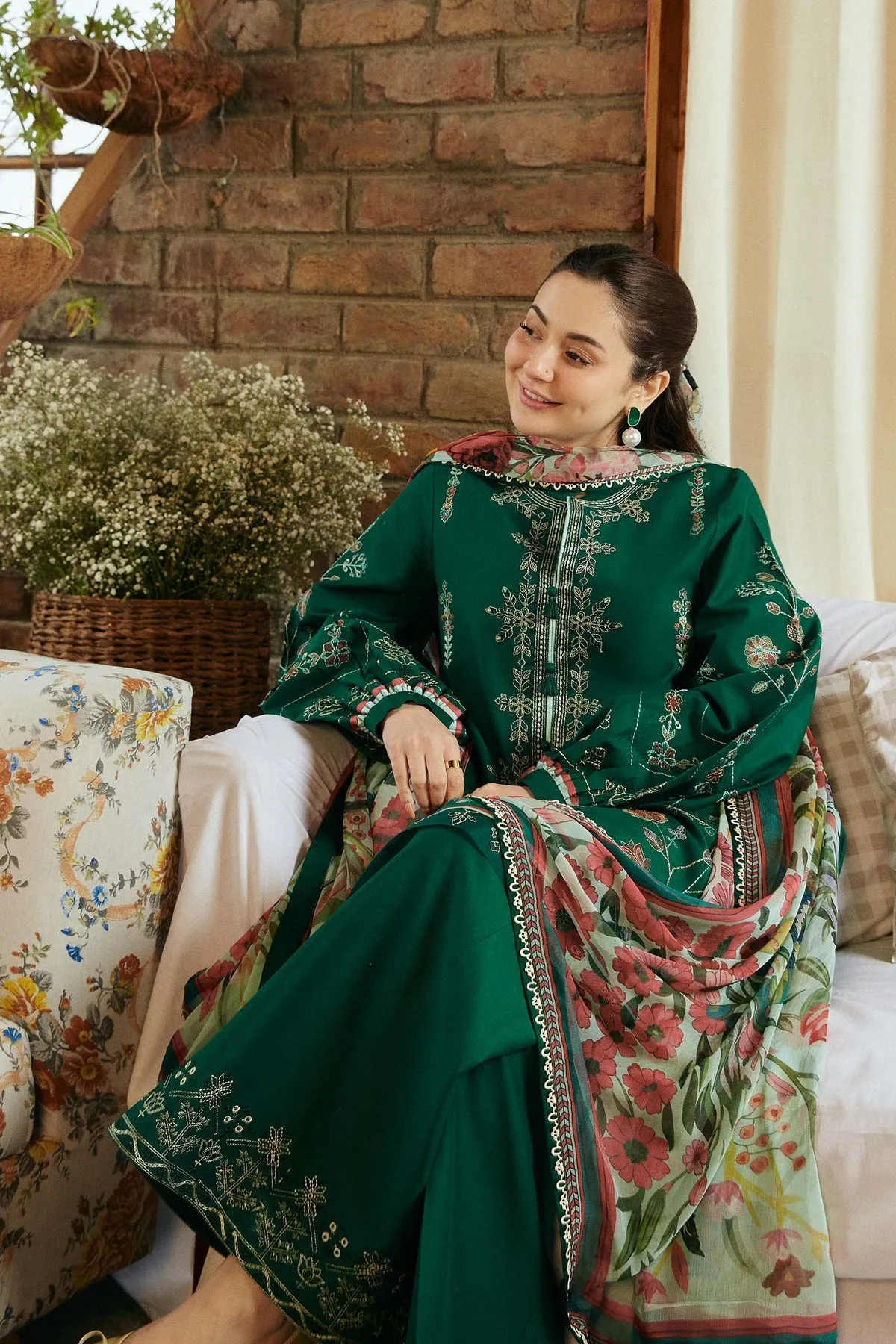 Coco by Zara Shahjahan Embroidered Lawn Unstitched 3Pc Suit D-09A ZAIRA