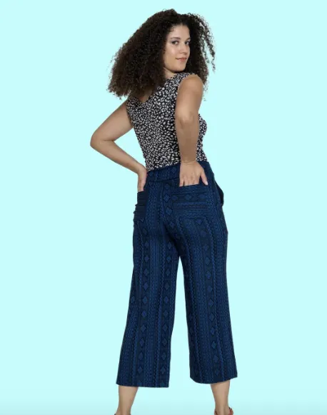 Henri Wide Leg Cropped Trousers in Blue Geo