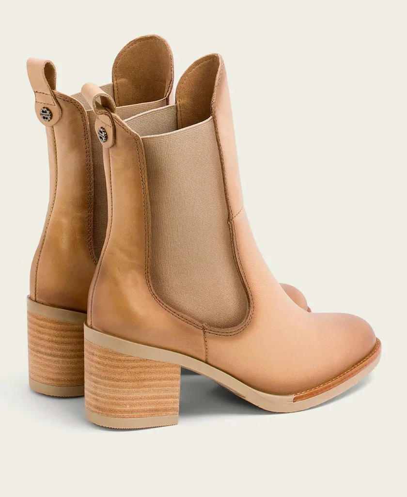 Leather ankle boots with elastic Porronet Joy 4642