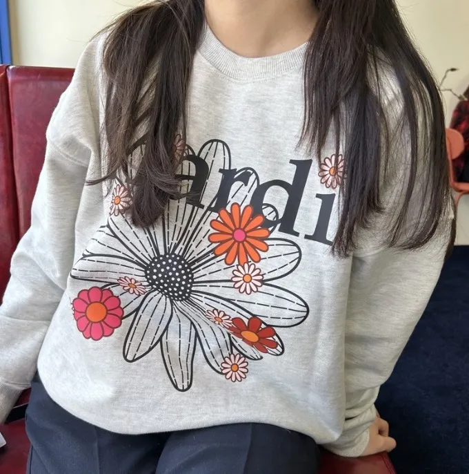 Mardi Mercredi  |Flower Patterns Unisex Logo Hoodies & Sweatshirts