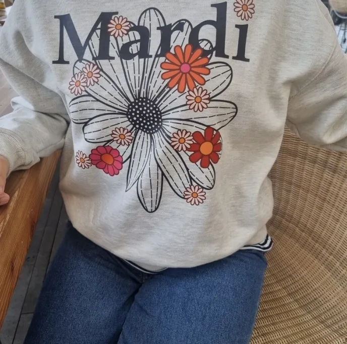 Mardi Mercredi  |Flower Patterns Unisex Logo Hoodies & Sweatshirts