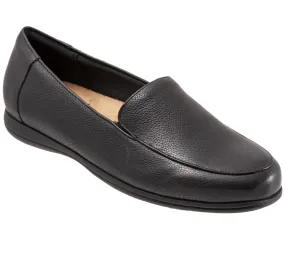 Trotters Slip-On Loafers - Deanna