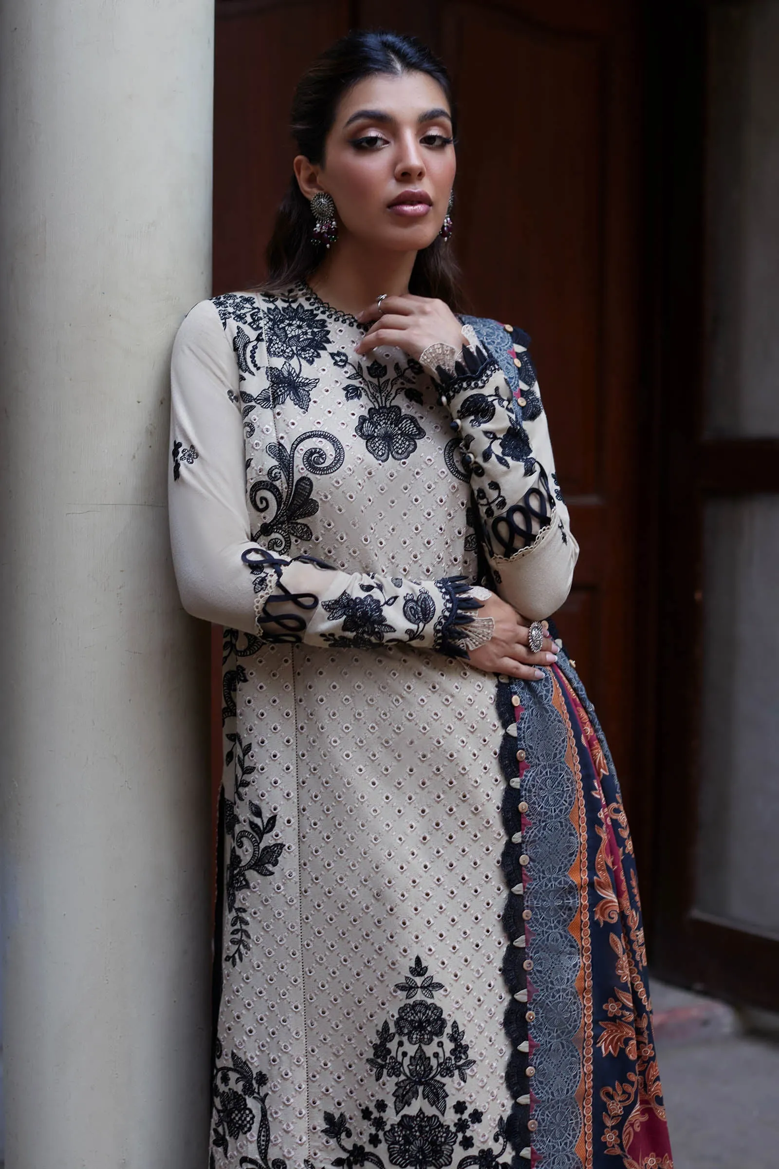 ZAHA by Khadijah Shah Embroidered Karandi Unstitched 3Pc Suit ZW23-12