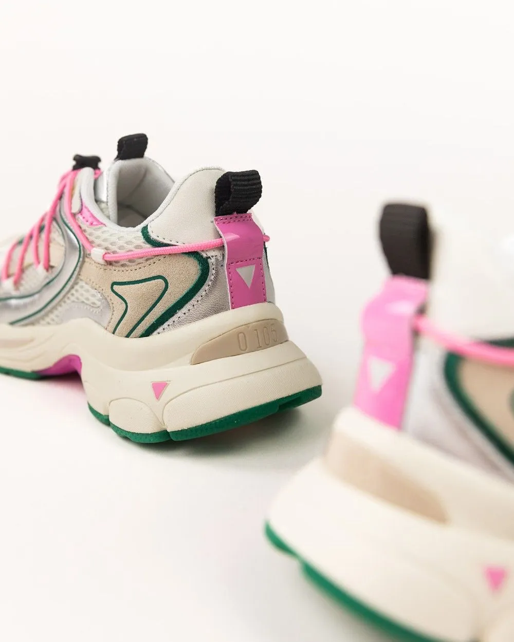 Zéro cent cinq Sneakers Spider green/pink